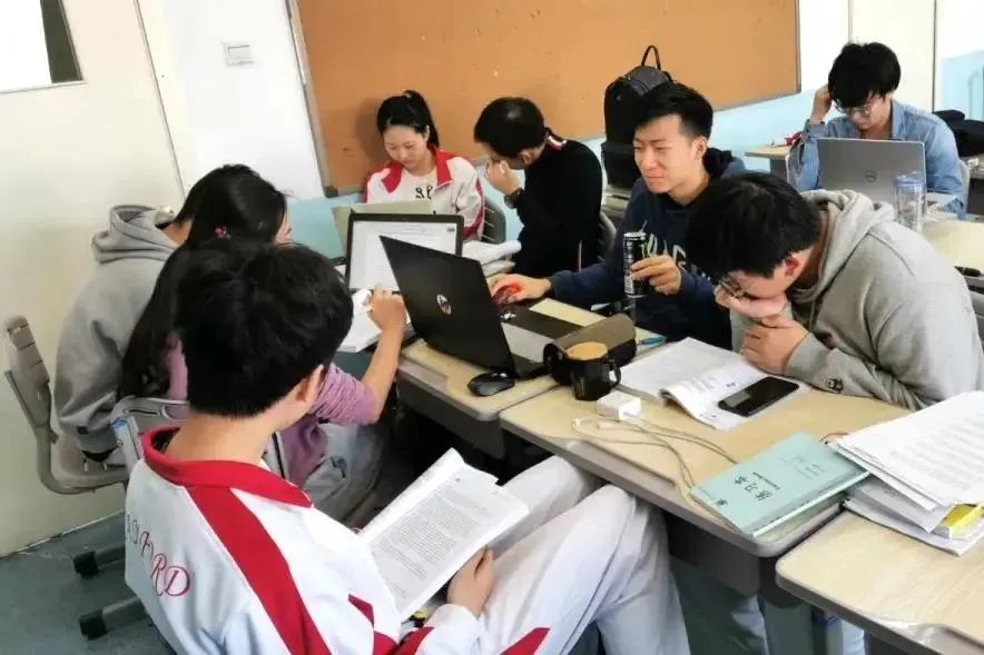 北京昌平凱博外國語學校
