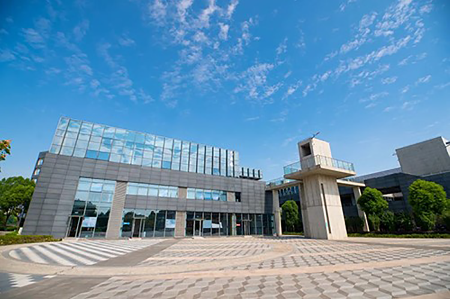上海林国荣学校