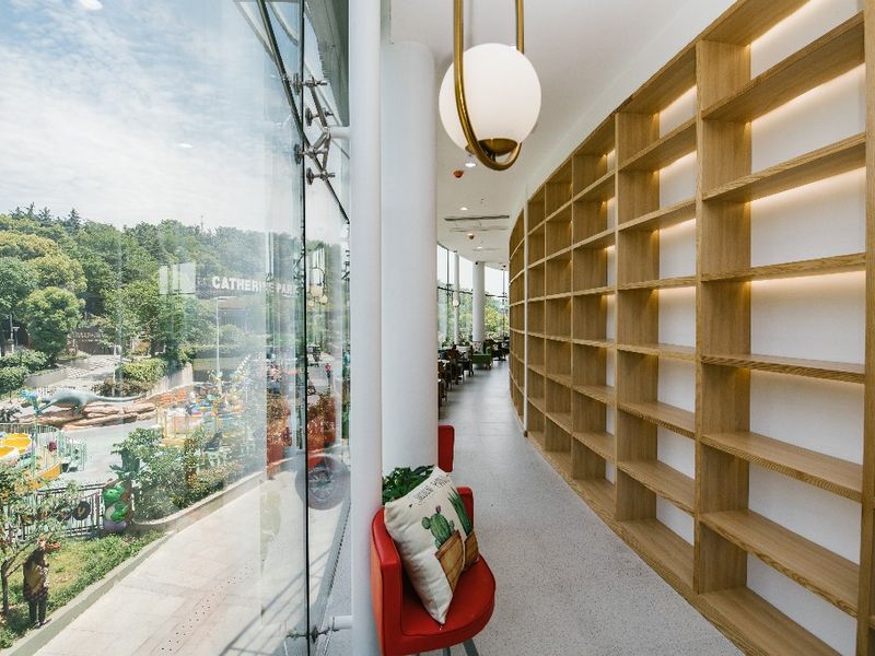 菲兹罗伊国际学校照片