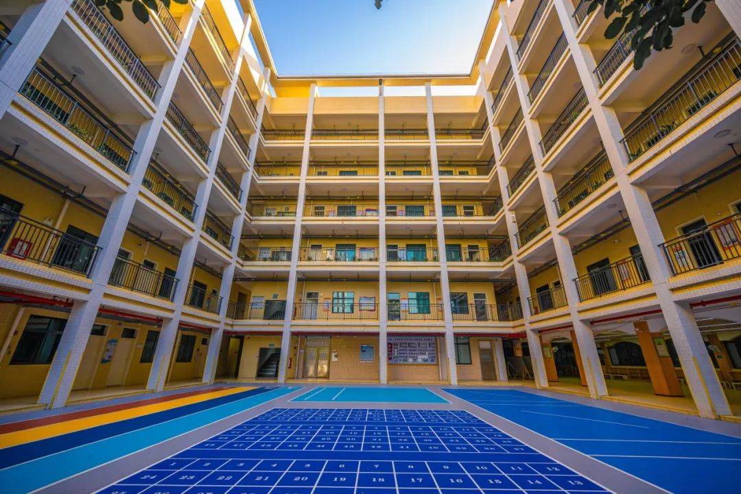 东莞市松山湖莞美学校照片