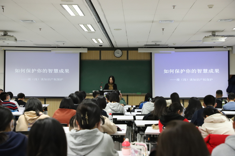 北京外国语大学国际课程中心