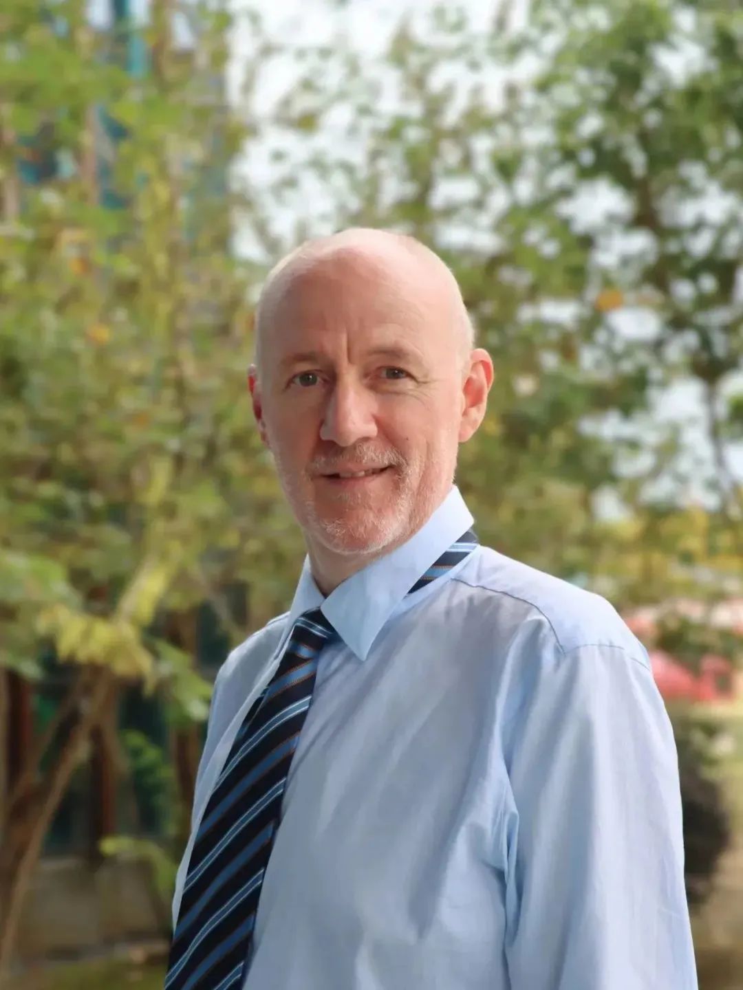 Mr. Luc Pauwels