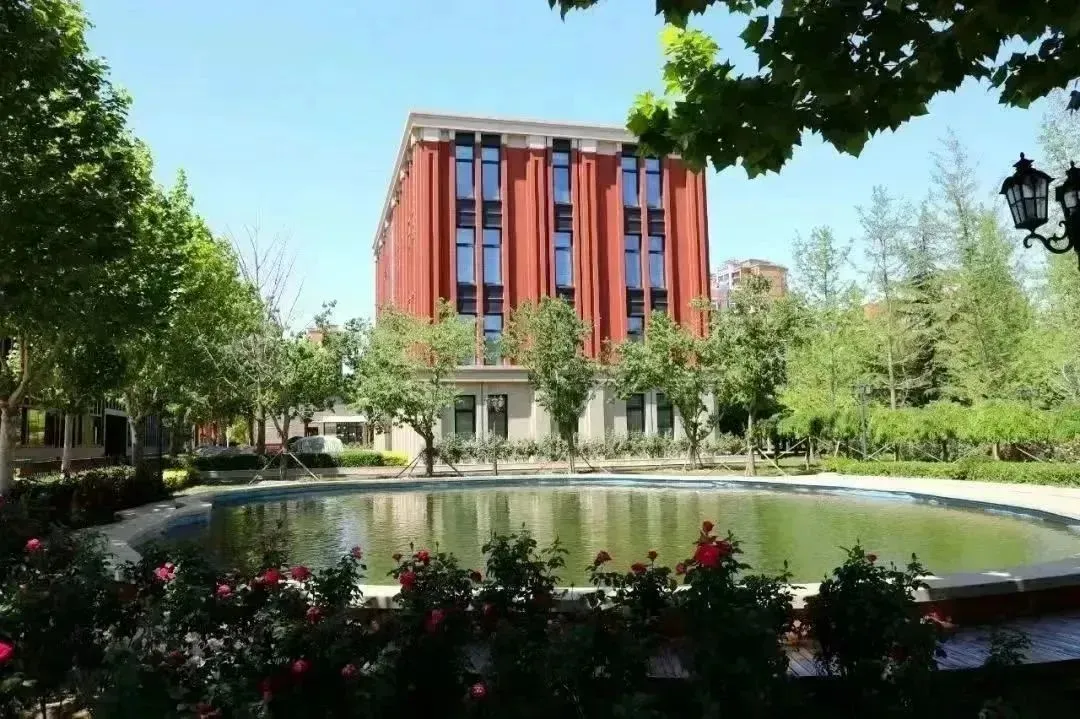 北京市昌平区新学道临川学校