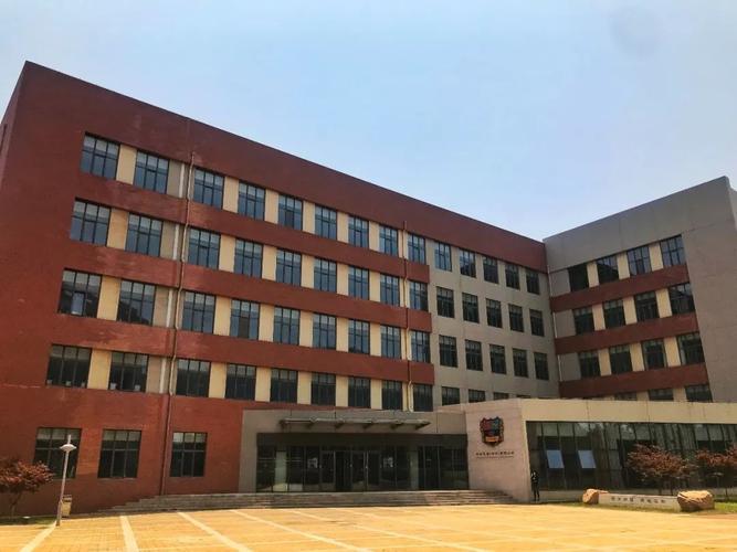 青岛孔裔国际学校照片