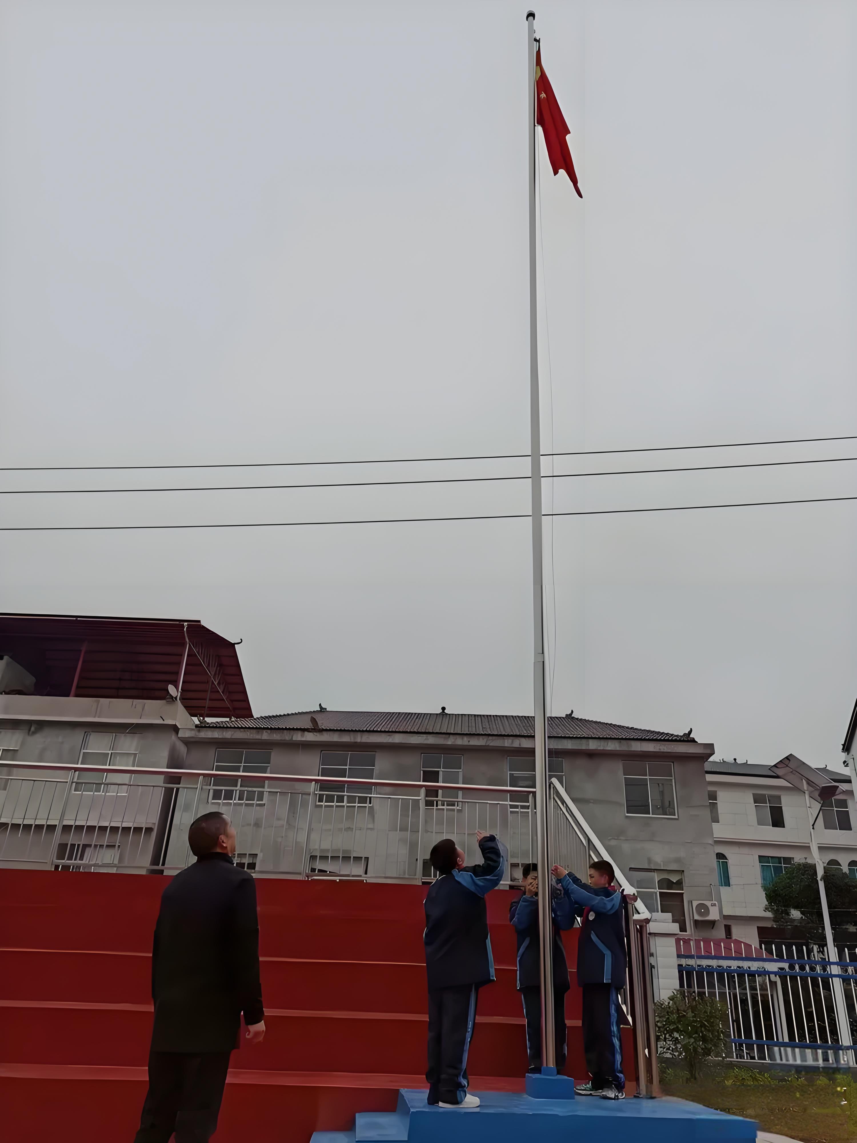 建始县高平国际实验学校
