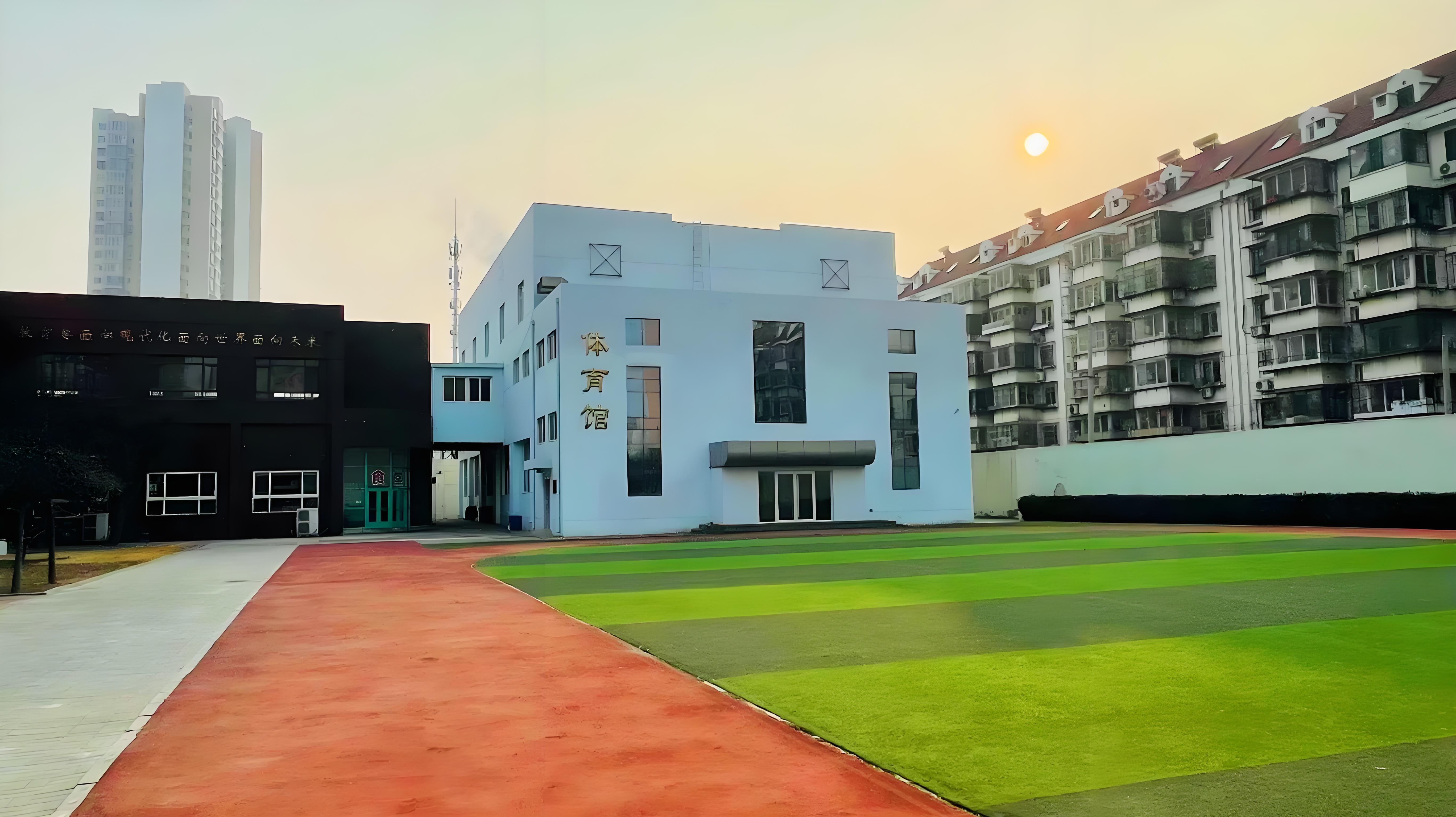 耀华嘉诚国际学校