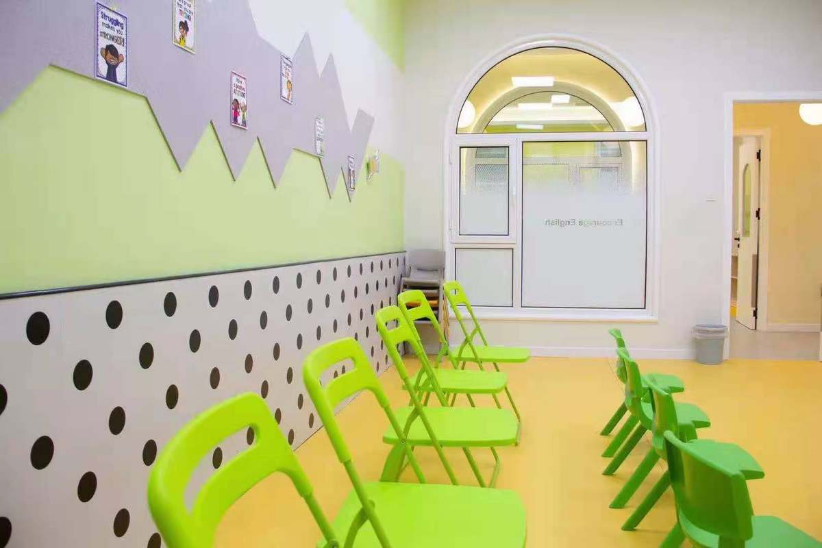 英可瑞国际英语学校教室照片