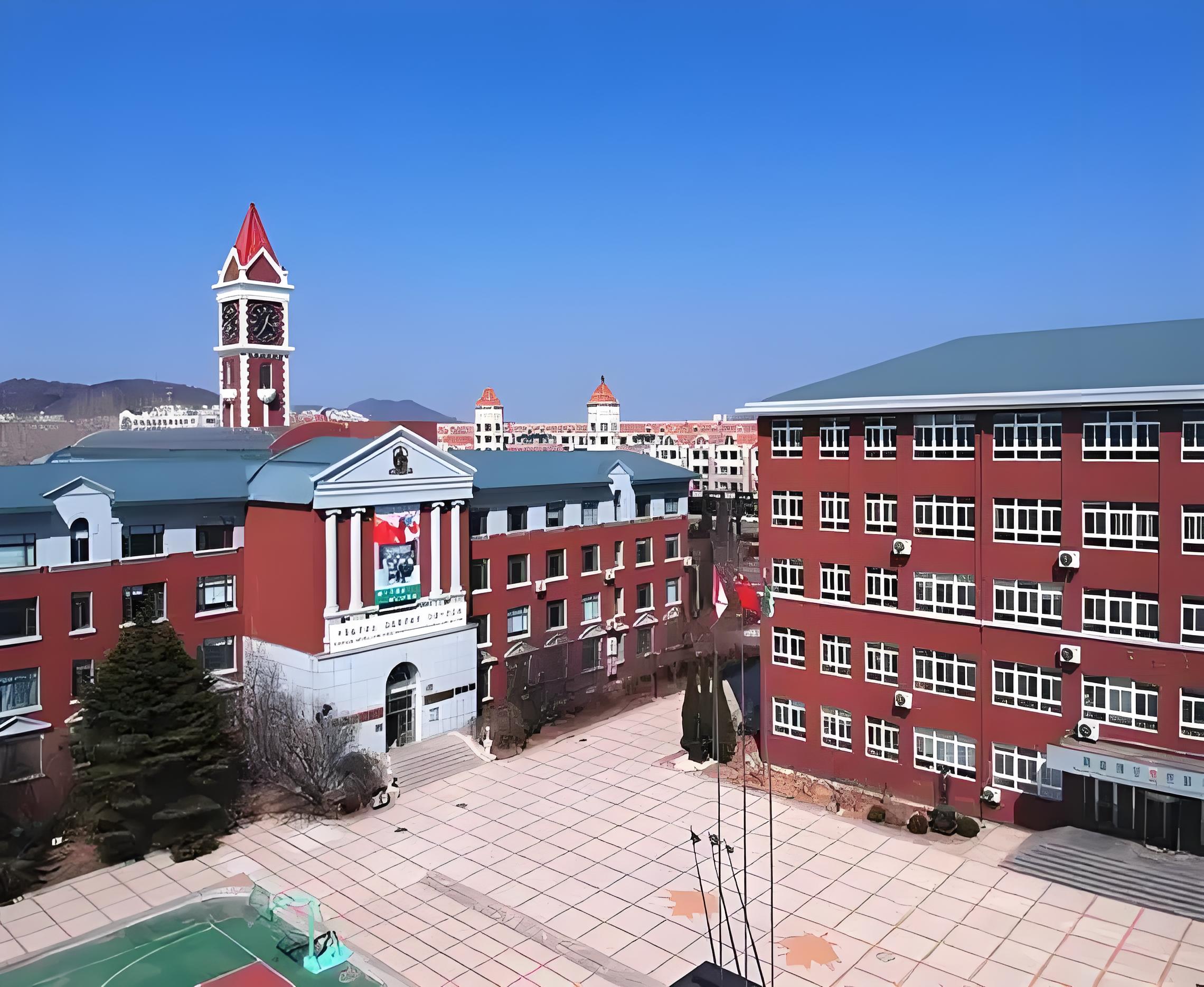 大连枫叶国际学校