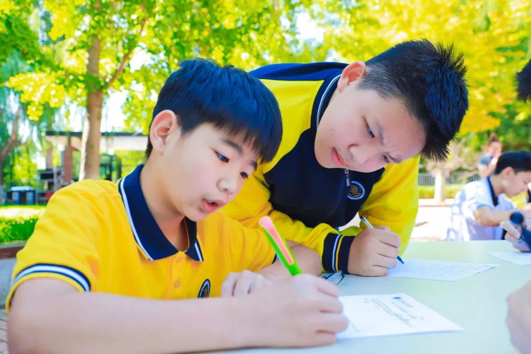 数学月，学生设计“密室逃脱”