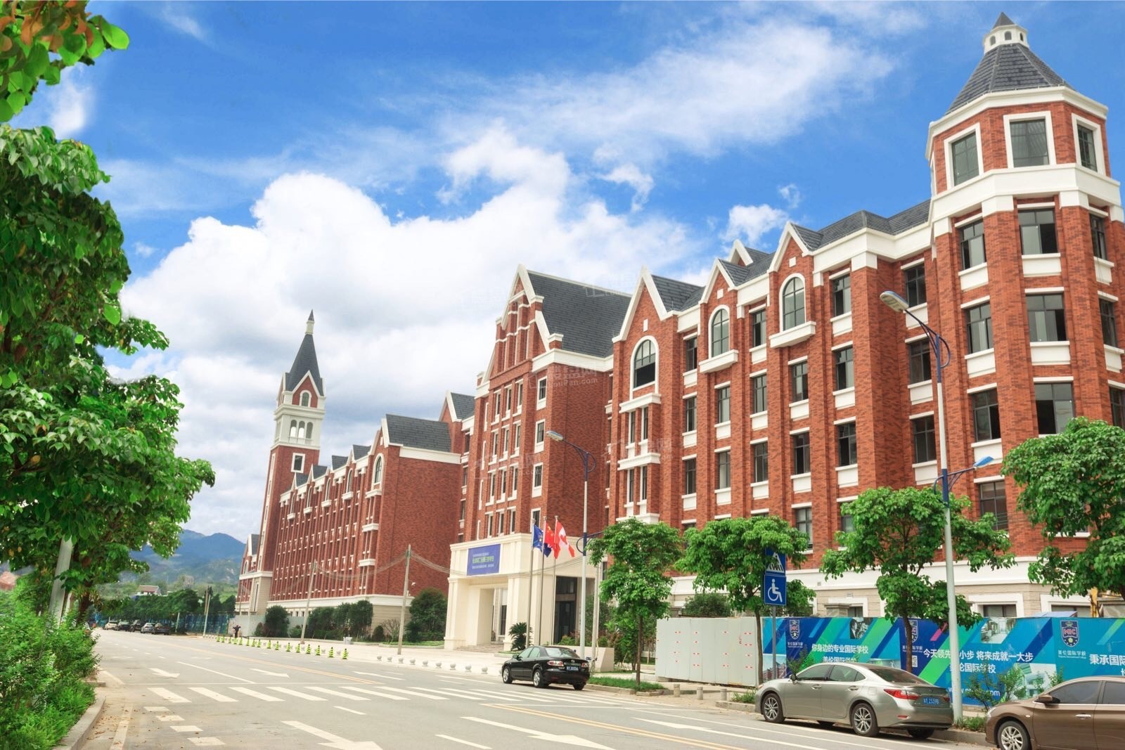 美仑学校国际部照片