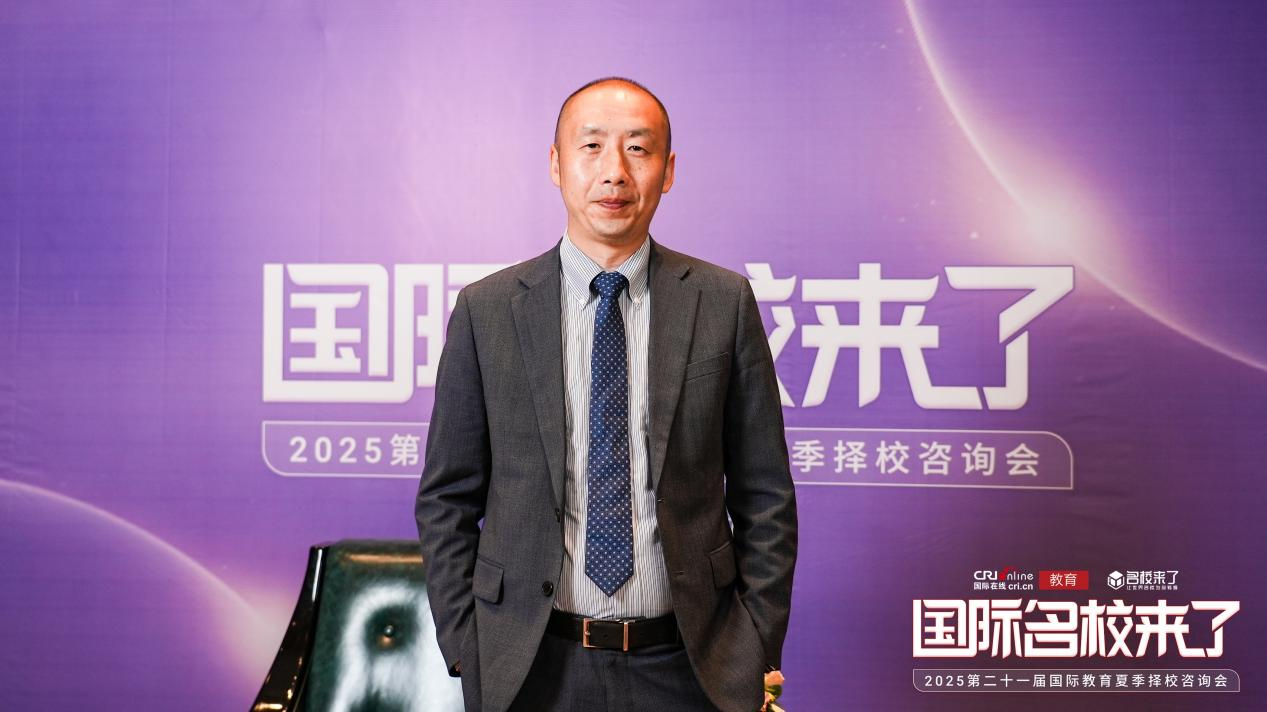 海市民办万源城协和双语学校中方校长全力