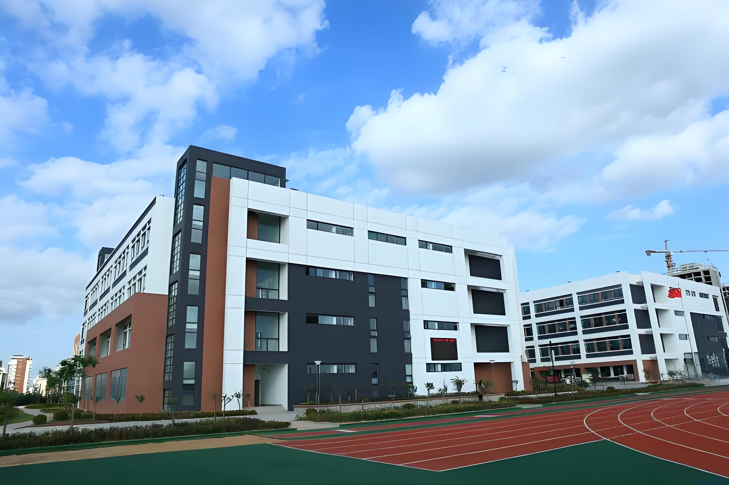 潍坊德润国际学校