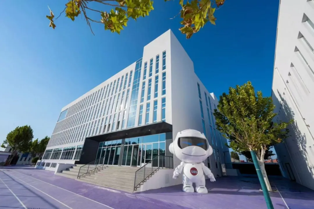 从君诚走向世界：君诚学子在2025国际竞赛中连创佳绩