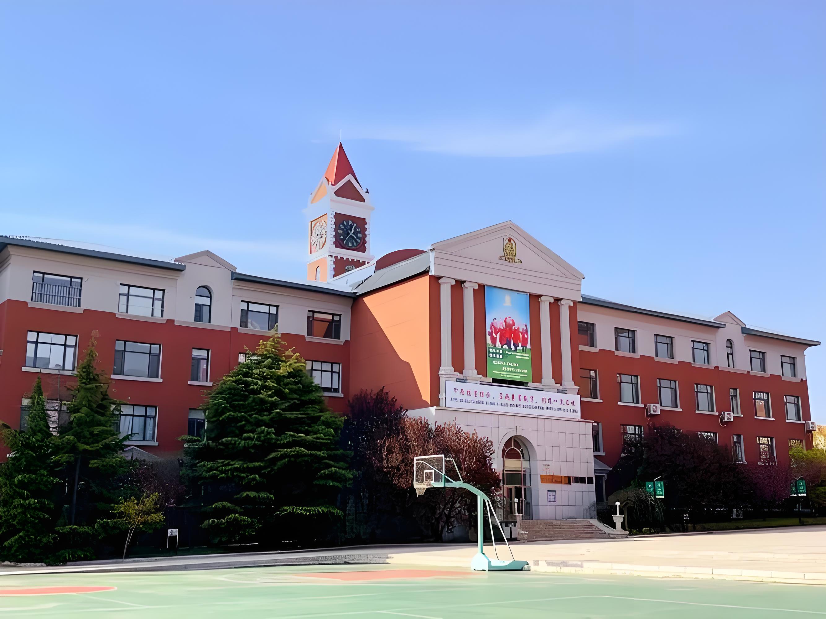 大连枫叶国际学校